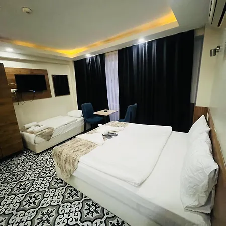 Magnolia Tour Company Hotel