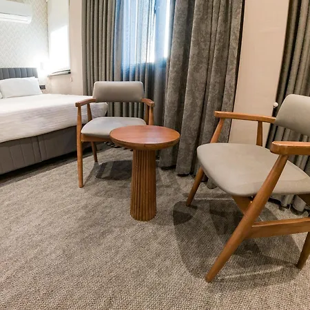 Magnolia Tour Company Hotel