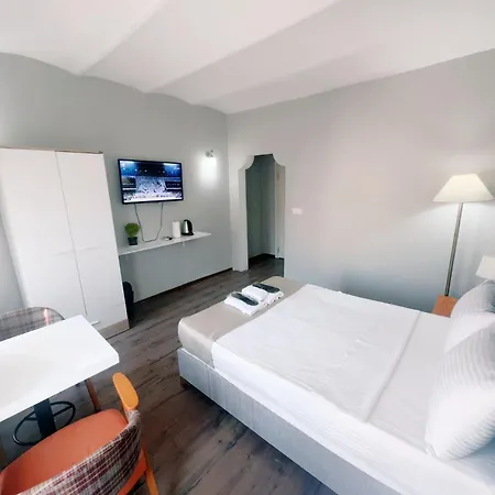 Hotel Magnolia Tour Company